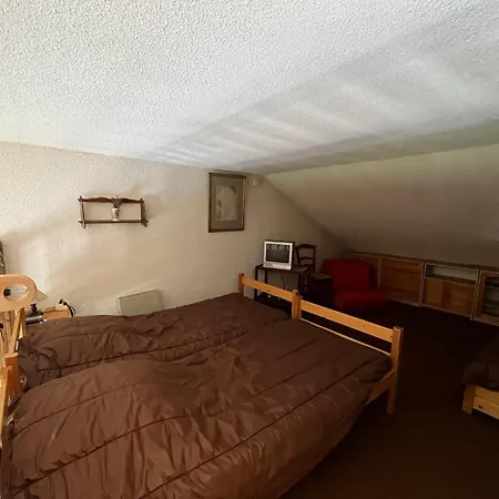 Mini T2 Duplex Avec Balcon A Barcelonnette, 1 Km Centre, Ideal Pour 4 Pers., Animaux Interdits - Fr-1-165a-27 Apartment *